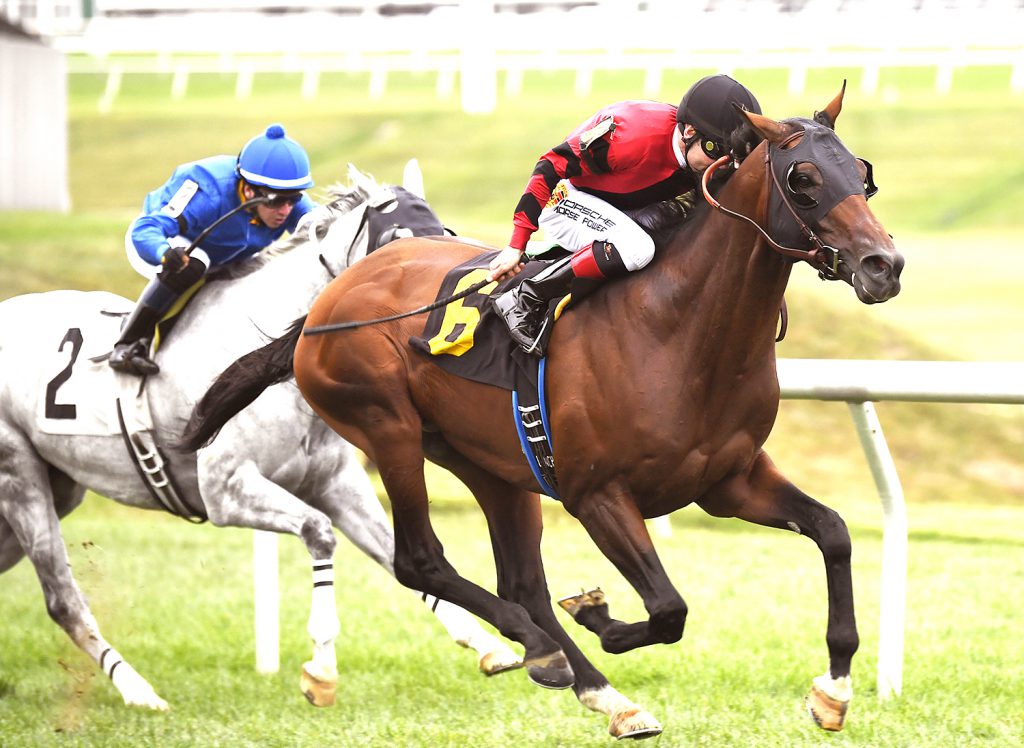 Moon River upset favorite Two Notch Road in the 2016 Punch Line Stakes. Photo by Jim McCue.